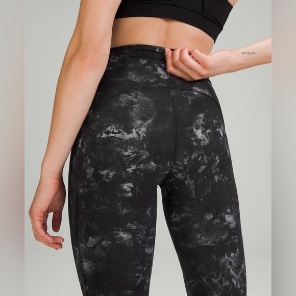 Lululemon Swift Speed High-Rise Tight 28" - Picture 13 of 13